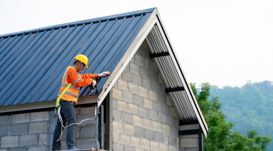 Expert Emergency Roof Repairs services in North Scituate, RI